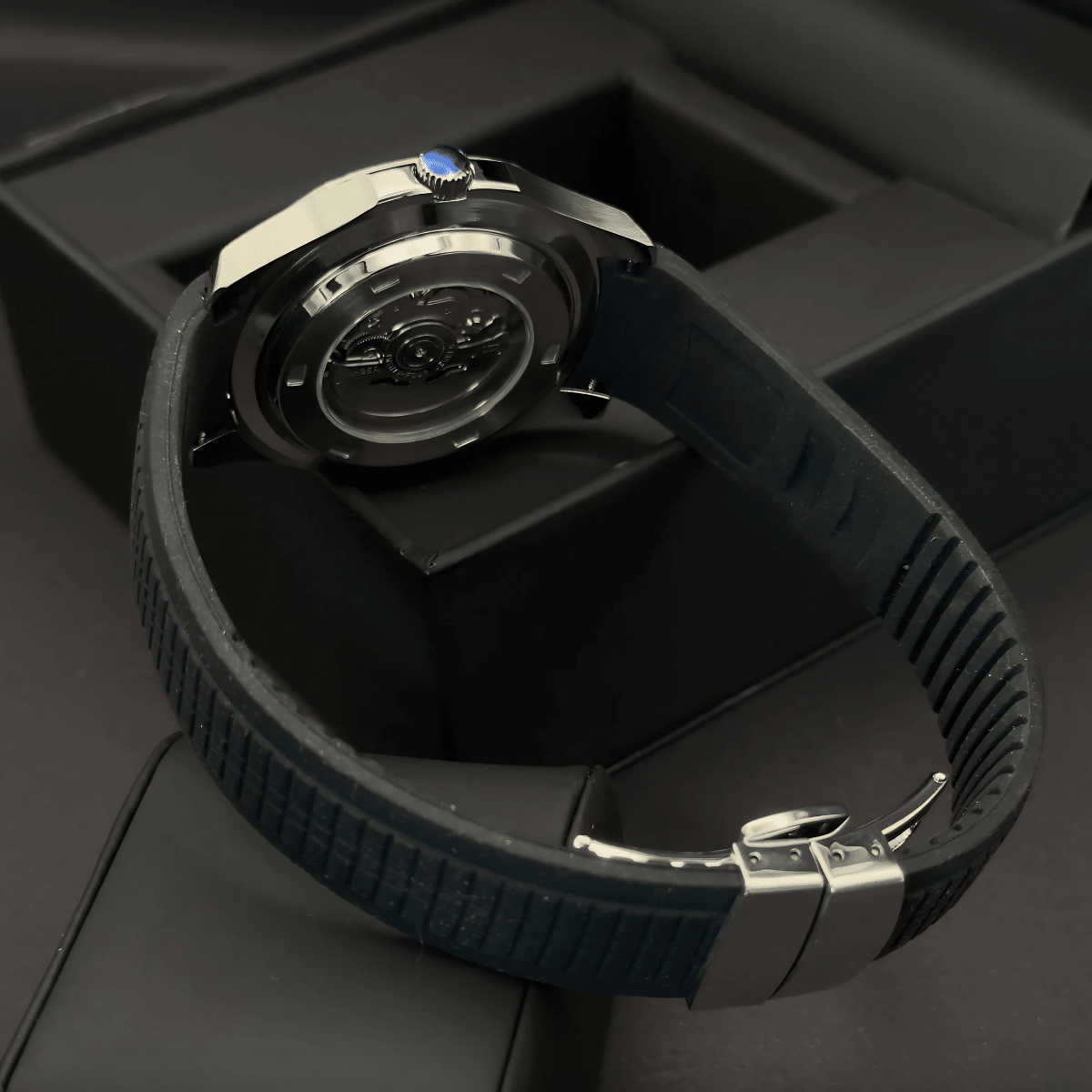 NeoLux Aquanaut Black
