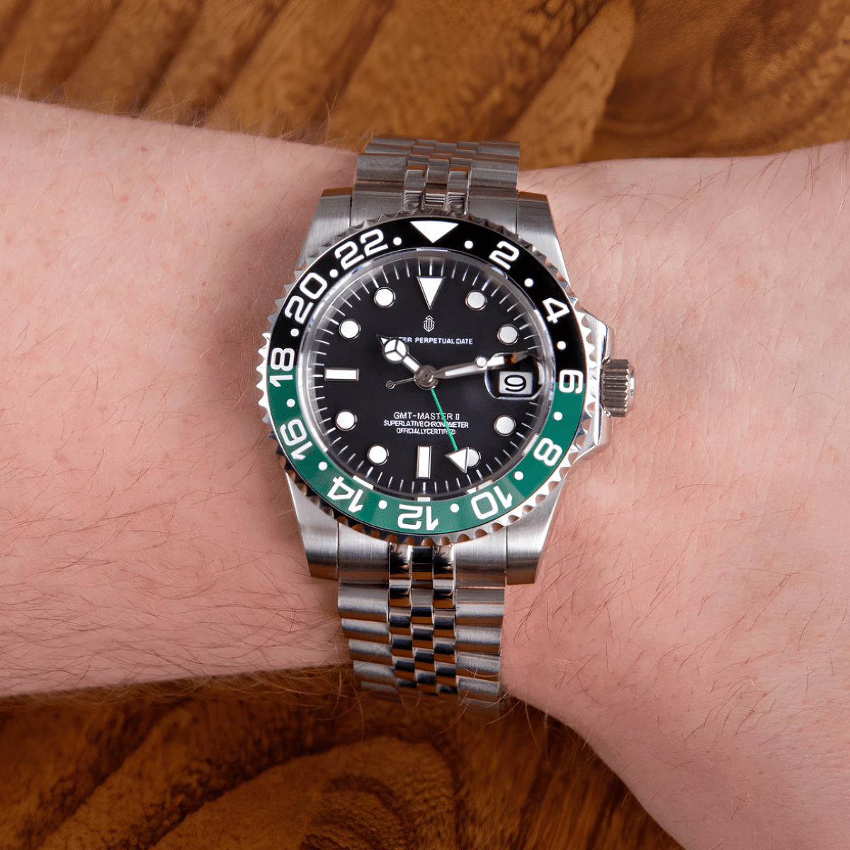 NeoLux GMT Sprite