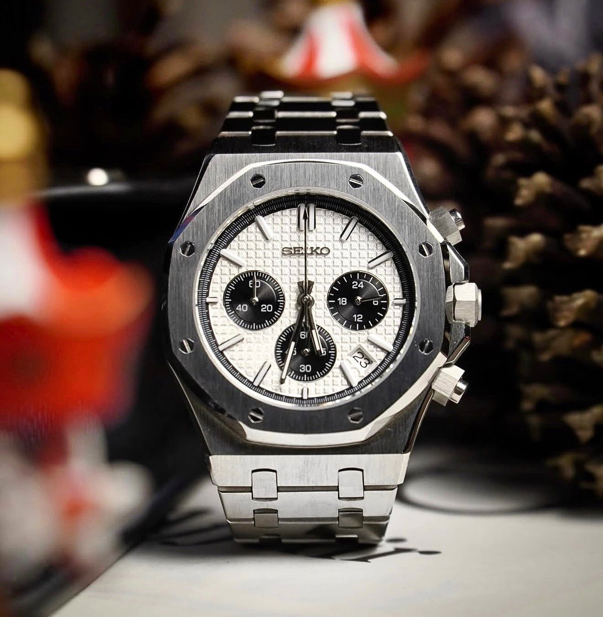 NeoLux Royal Oak Chronograph Panda